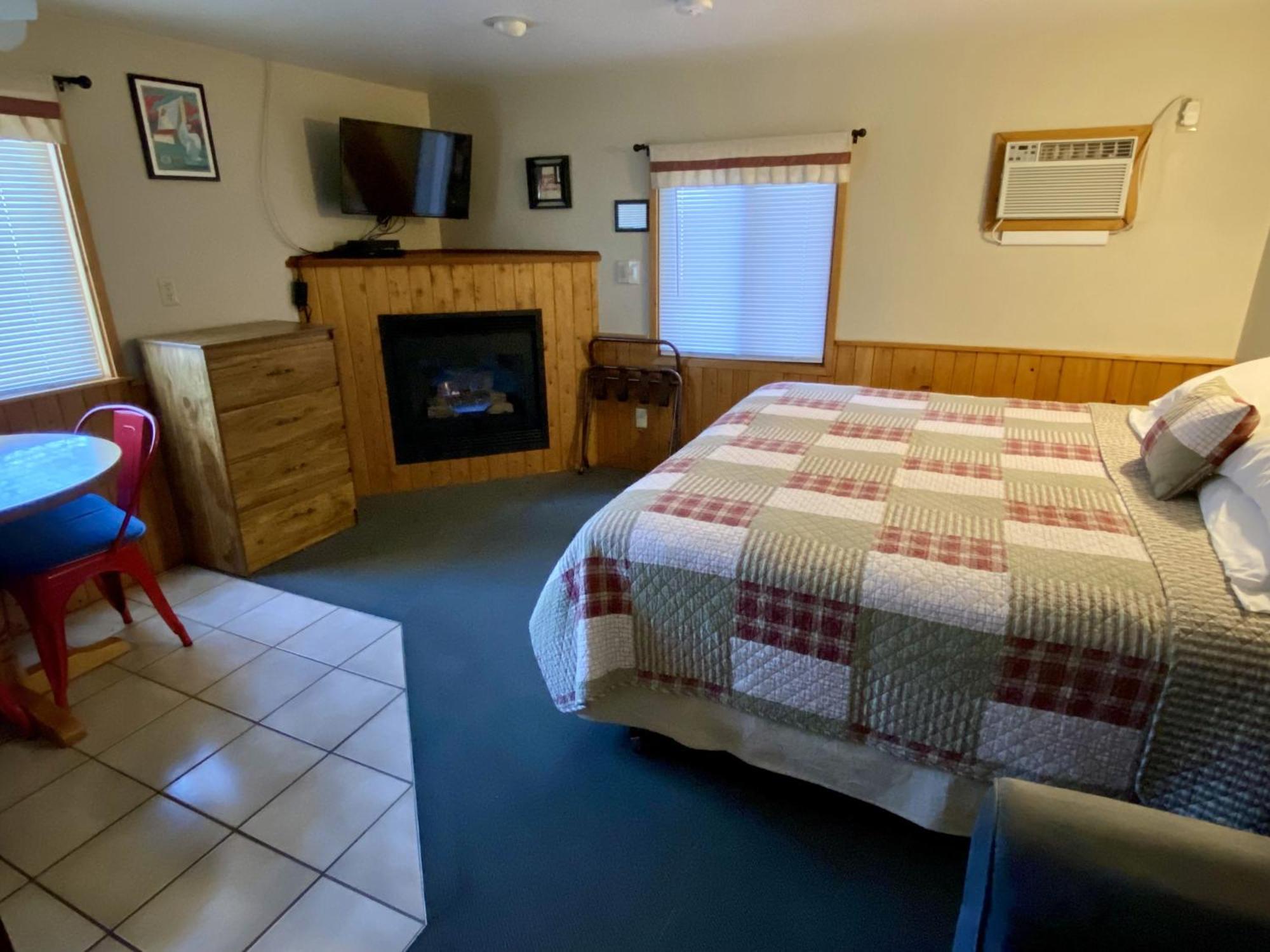 Betsie Riverside Resort Benzonia 외부 사진