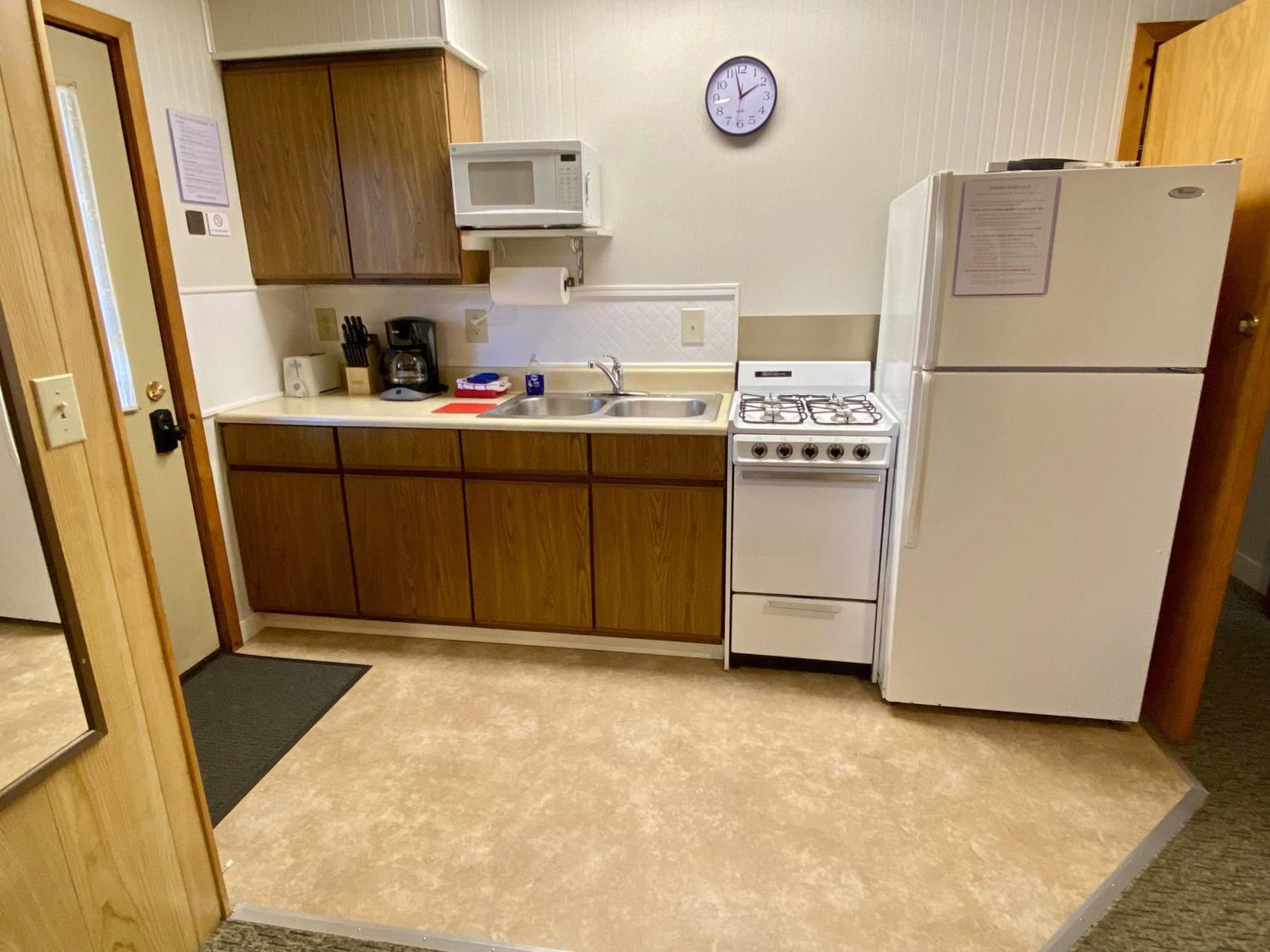 Betsie Riverside Resort Benzonia 외부 사진